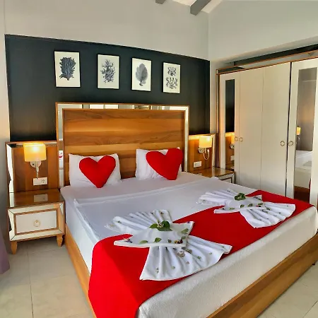 Likya B 2+1 Villa, Oezel Havuzlu, *