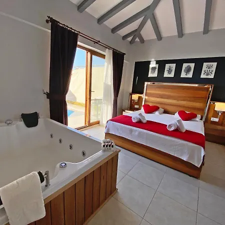 Likya B 2+1 Villa, Oezel Havuzlu, *